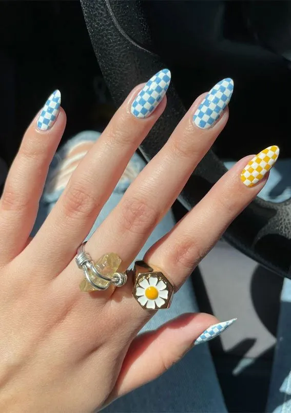 Checkered Nails | 2022 Nail Trends You'll See Everywhere In 2023