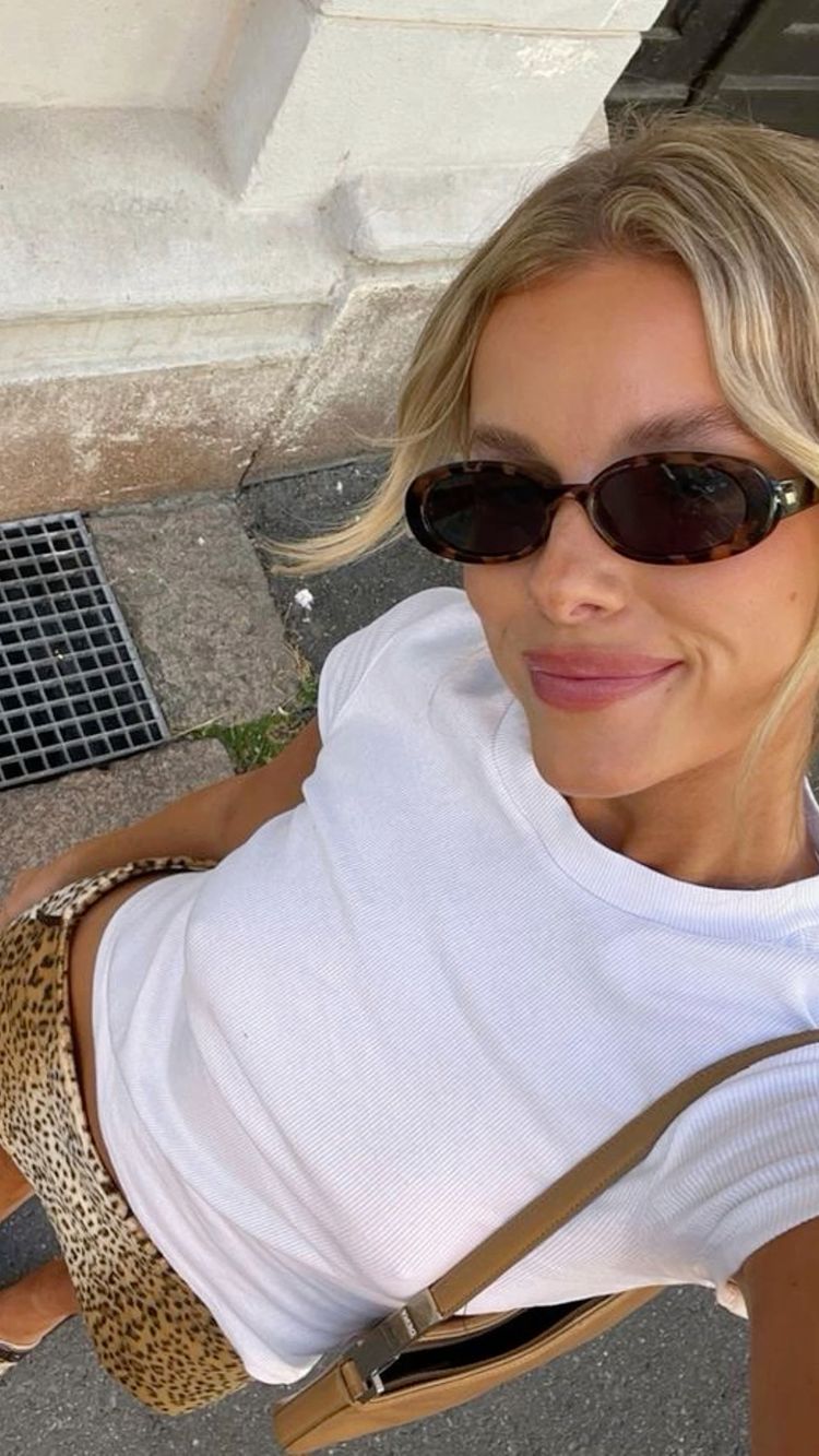 10 European Summer Outfits You Need To Pack