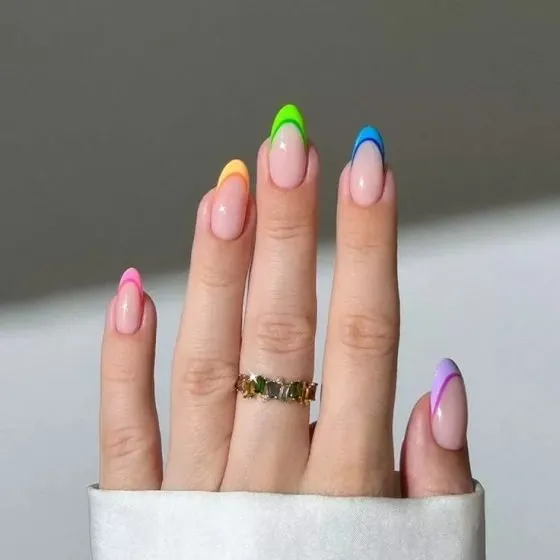 48 Cute Summer Nails Ideas To Try In 2025 - Stolen Inspiration