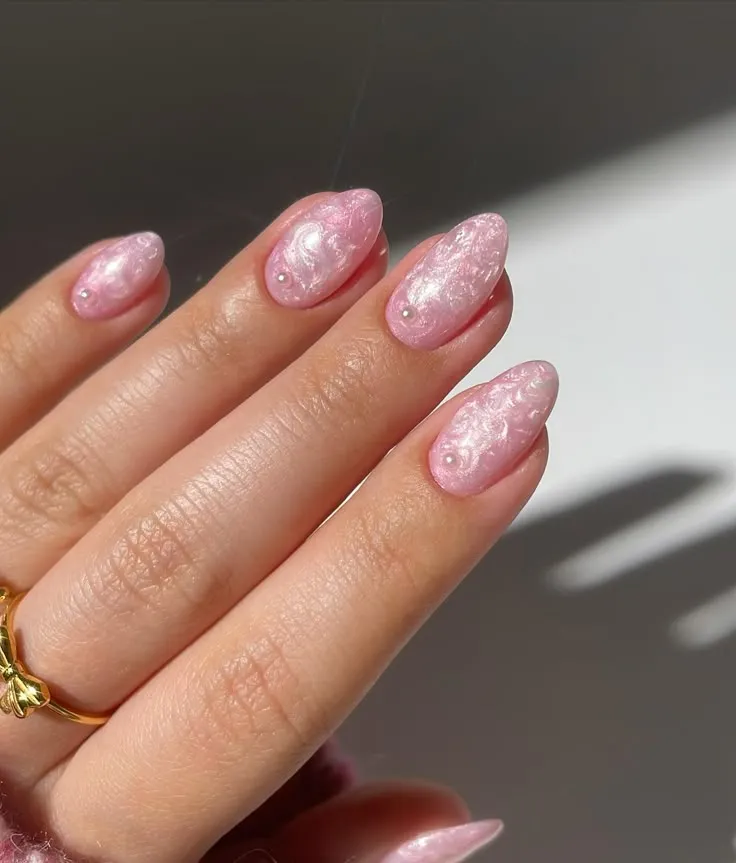 Pastel Pink Nail Crystal 2025 Trend
