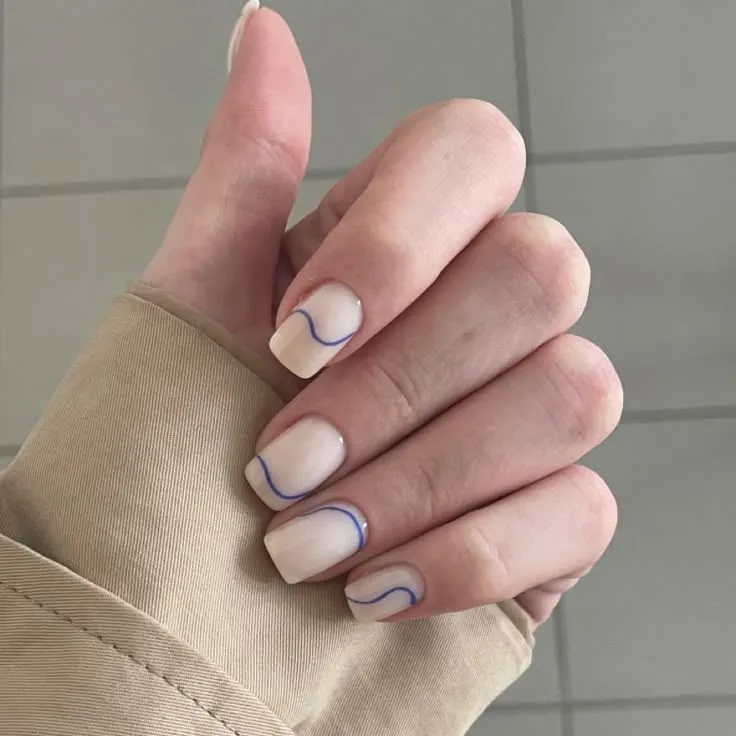 Elegant Minimalist Short Nail Art