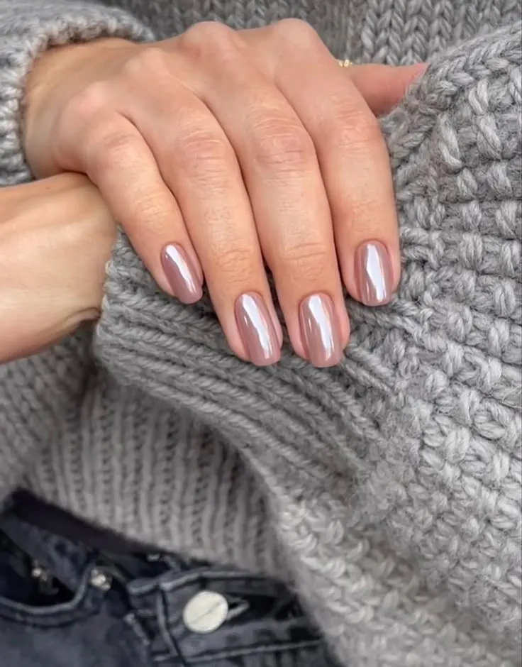 Toffee Shine Chrome Nails