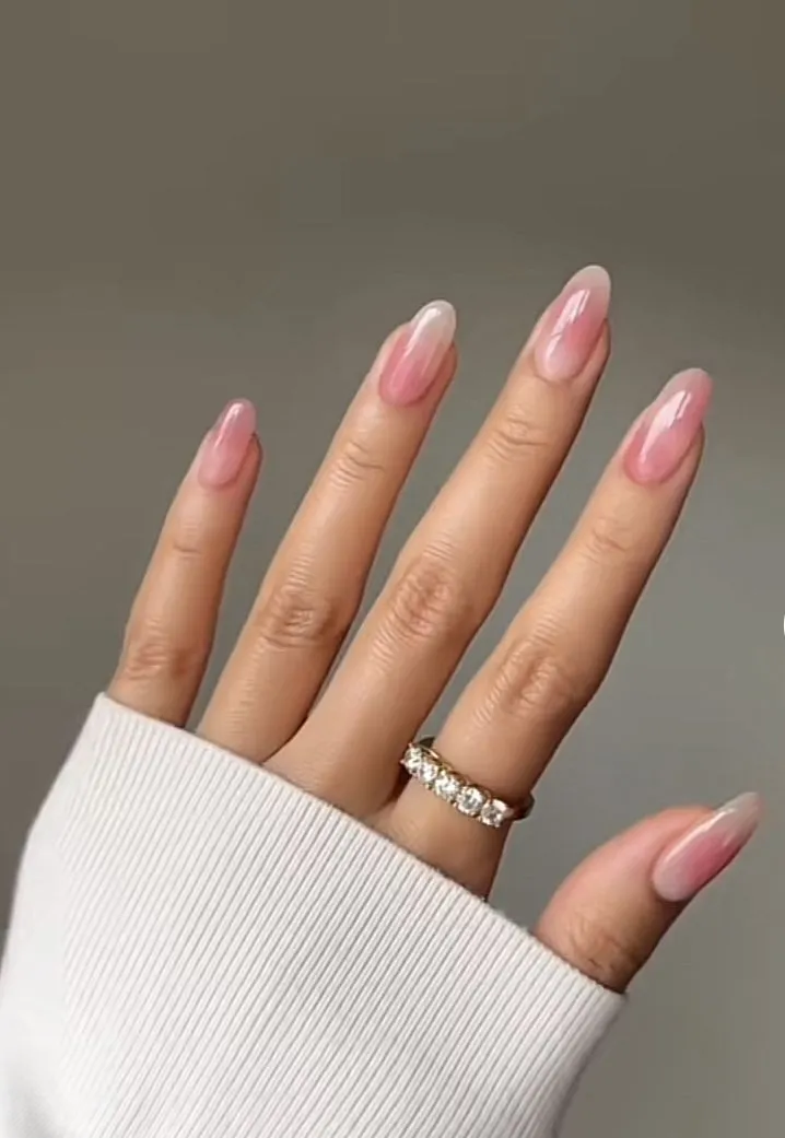 Stunning 2025 Nude Ombre Nail Layers