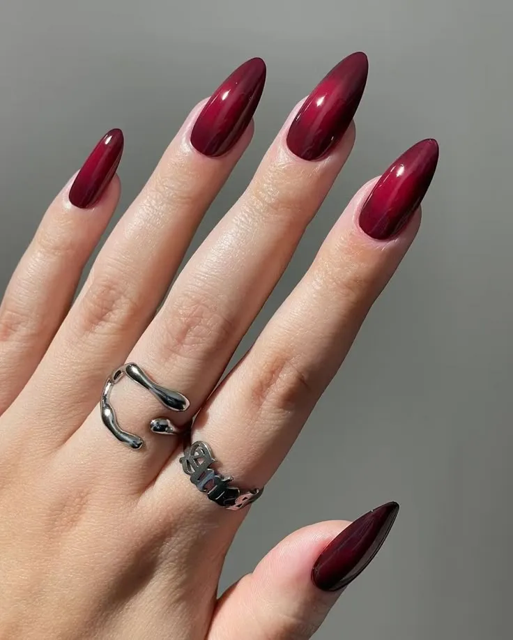 Stunning Ombre Nail Art Trends 2025
