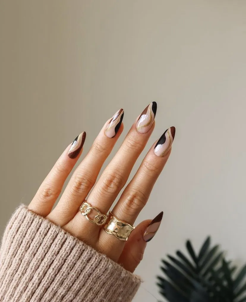 Two-tone fall nails with swirls