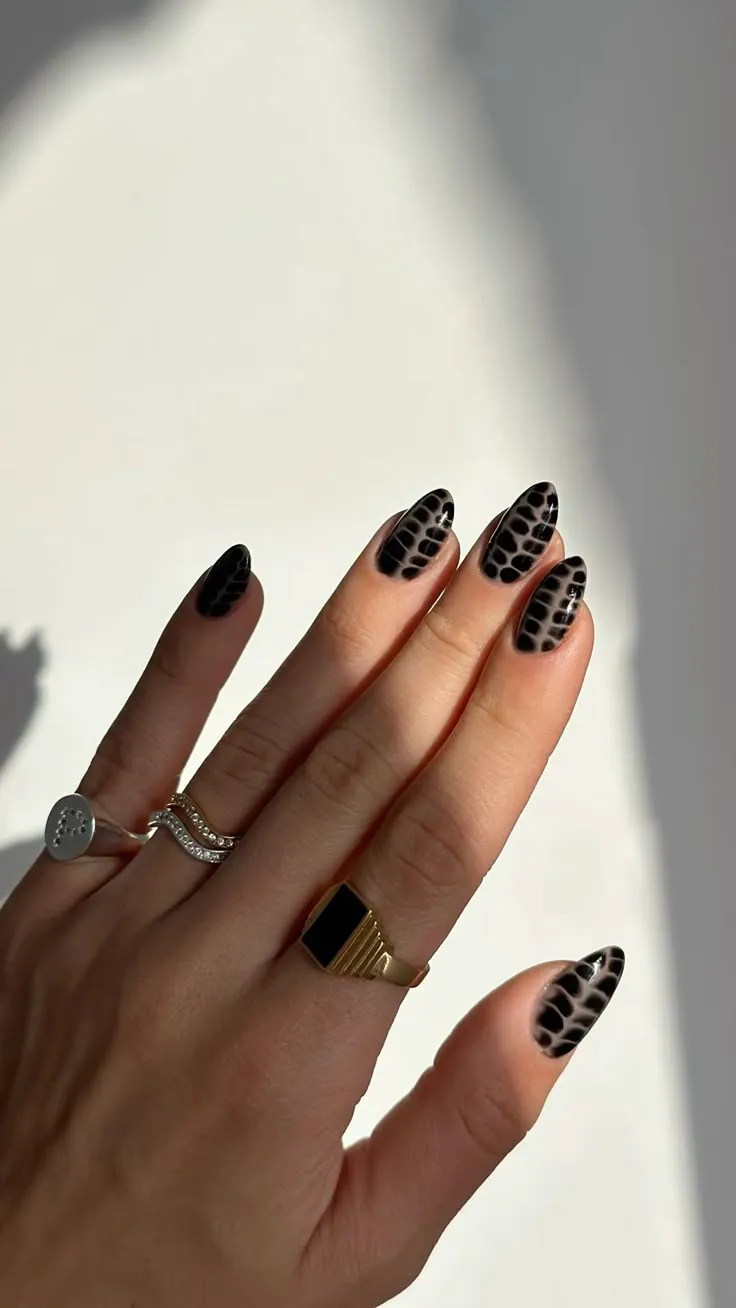 Crocodile Fall Nail Ideas September Almond