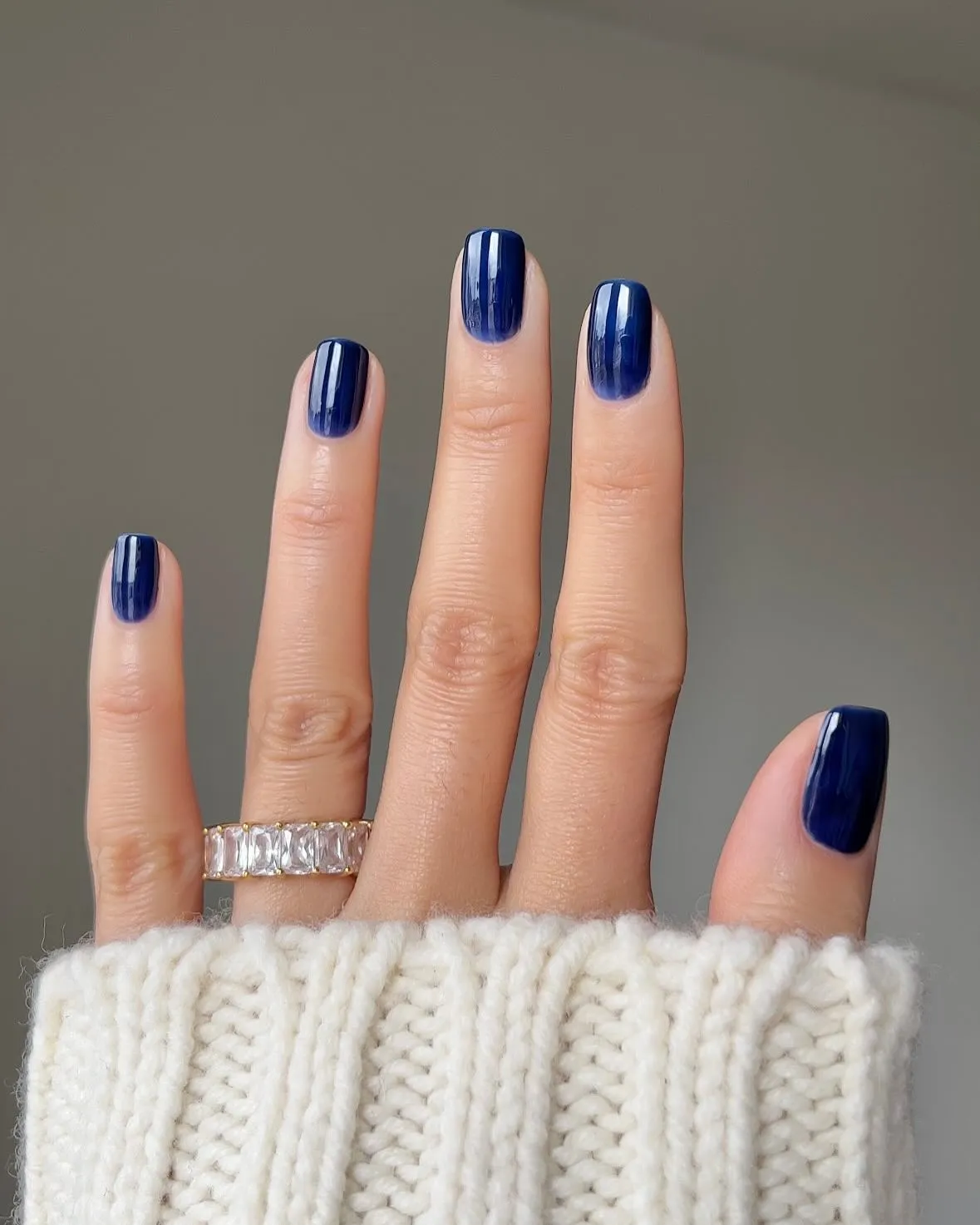 Midnight Blue Glossy Classy Fall Nails 2025