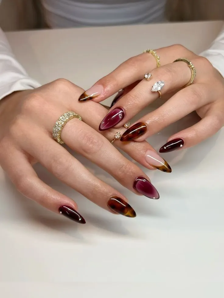 Mixed Red Tortoise Shell French Tip Classy Fall Autumn Nail Designs 2025